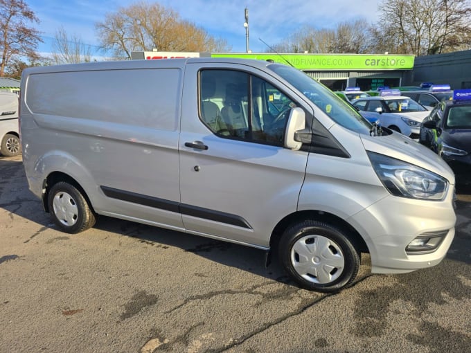 2025 Ford Transit Custom