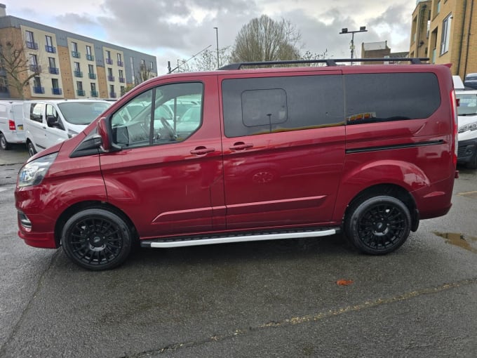 2025 Ford Transit Custom