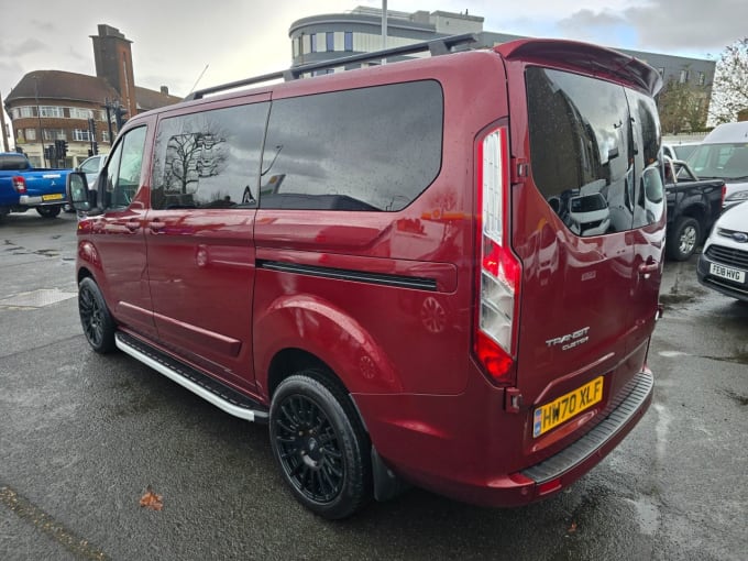 2025 Ford Transit Custom