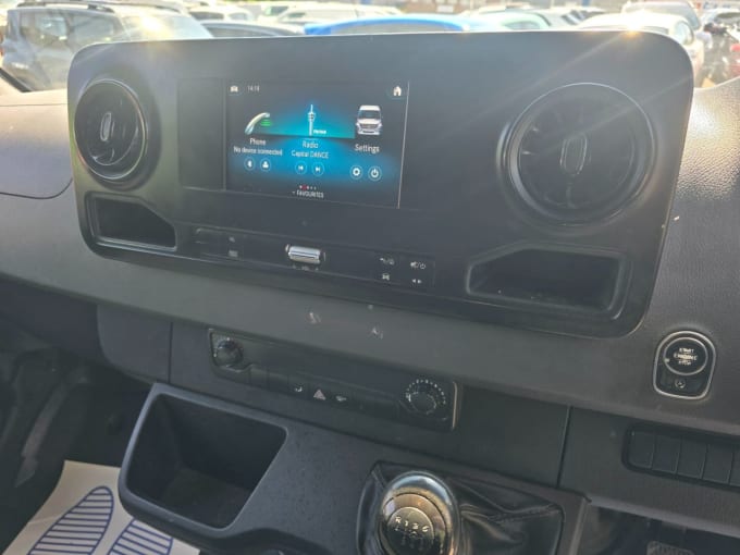 2025 Mercedes-benz Sprinter