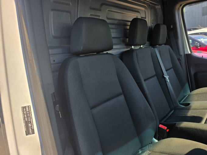 2025 Mercedes-benz Sprinter