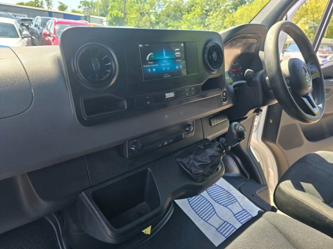 2025 Mercedes-benz Sprinter