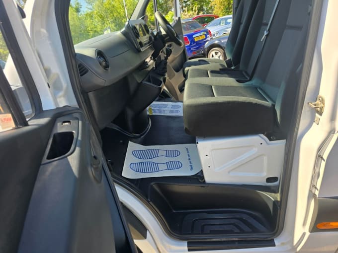 2025 Mercedes-benz Sprinter