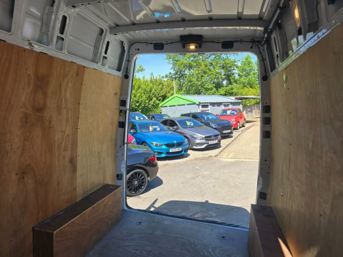 2025 Mercedes-benz Sprinter