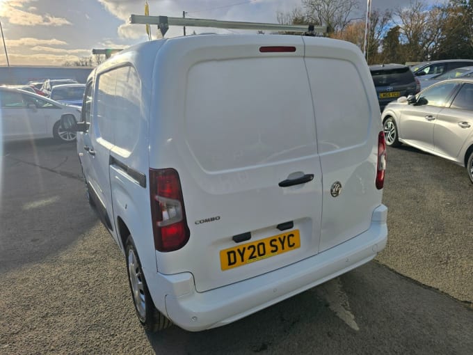 2025 Vauxhall Combo