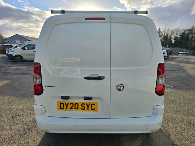 2025 Vauxhall Combo