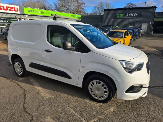 2025 Vauxhall Combo