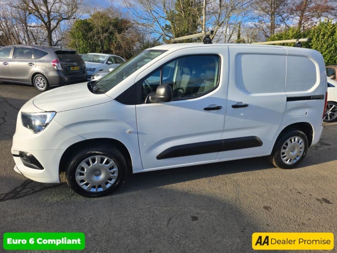 2025 Vauxhall Combo