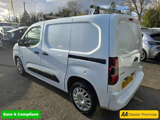 2025 Vauxhall Combo