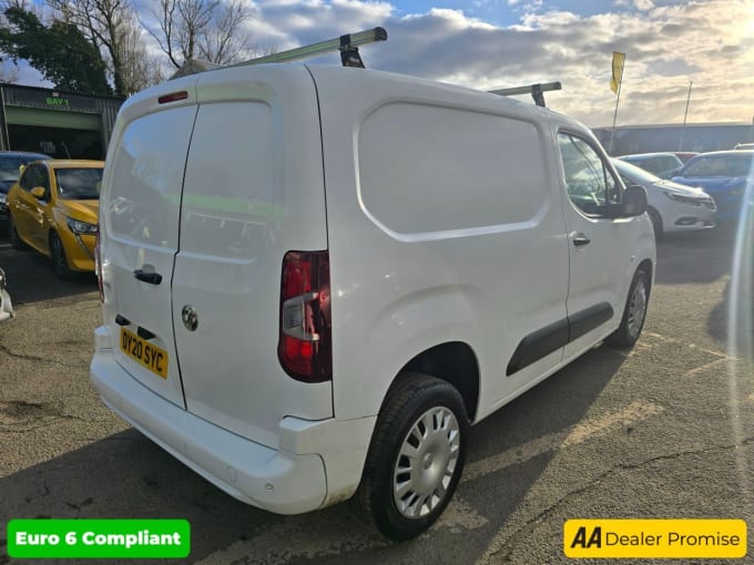 2025 Vauxhall Combo