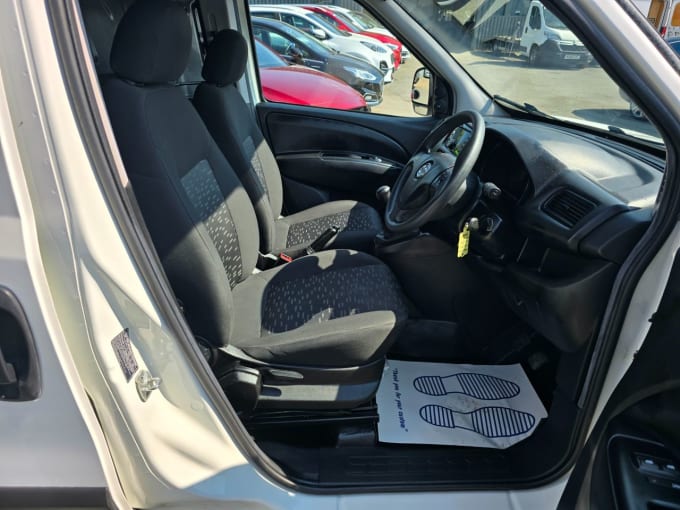2025 Vauxhall Combo