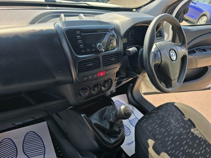2025 Vauxhall Combo