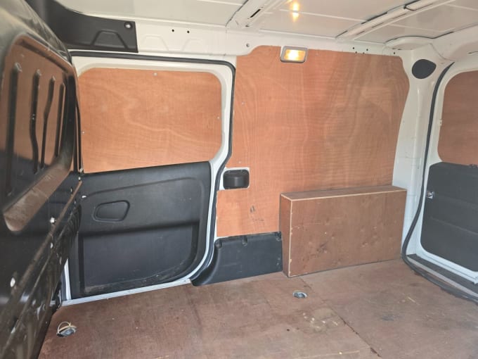 2025 Vauxhall Combo