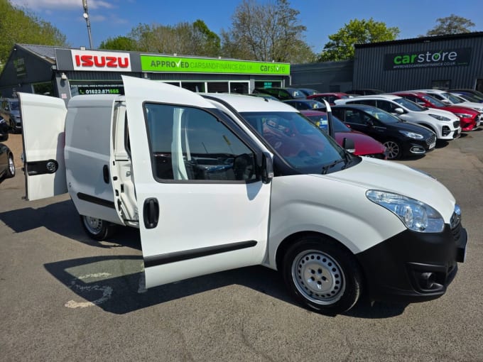 2025 Vauxhall Combo