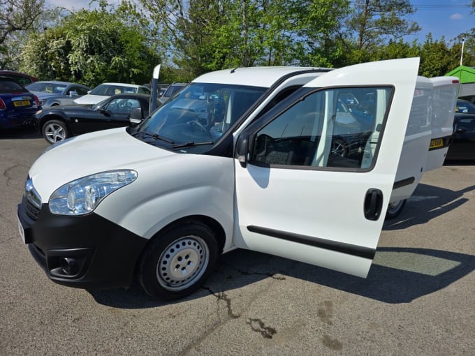 2025 Vauxhall Combo