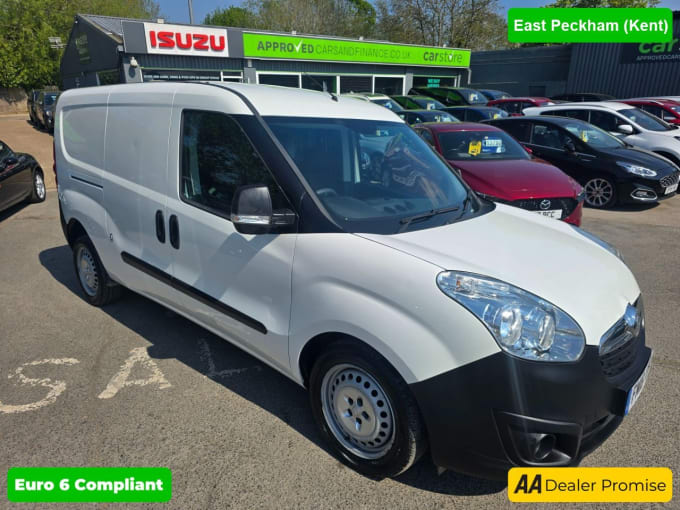 2025 Vauxhall Combo