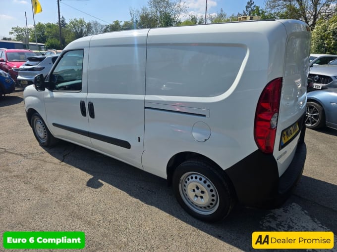 2025 Vauxhall Combo