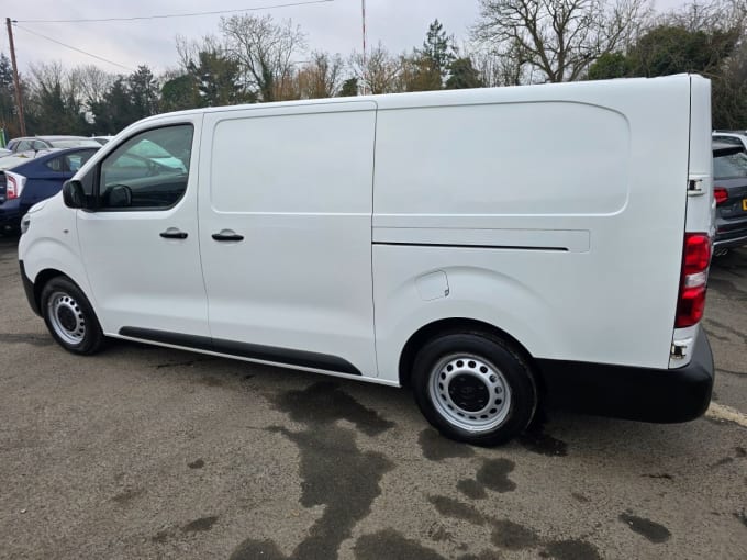 2025 Toyota Proace