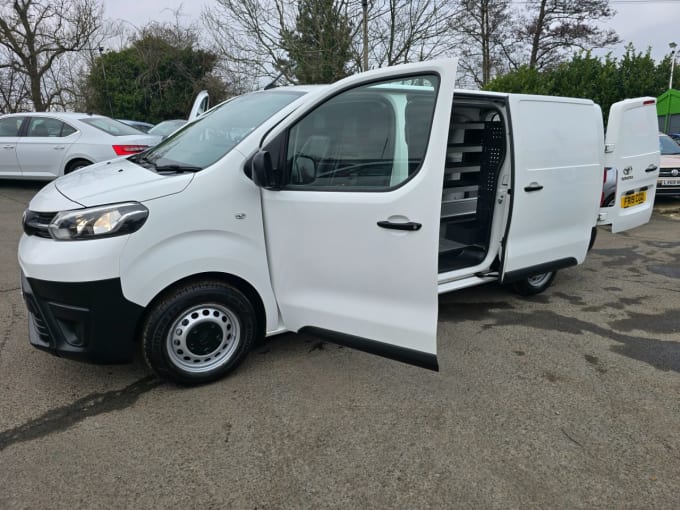 2025 Toyota Proace