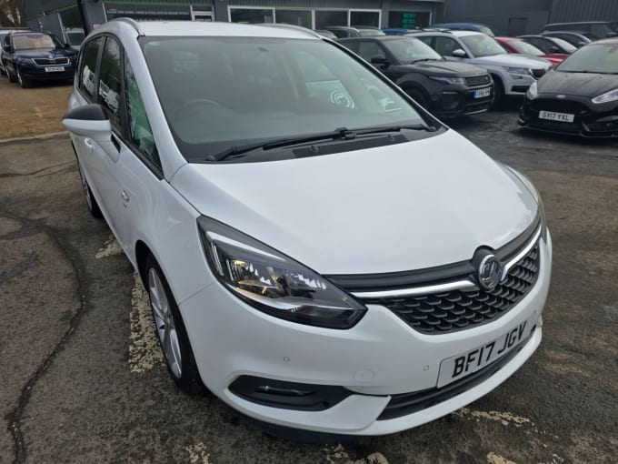 2025 Vauxhall Zafira Tourer