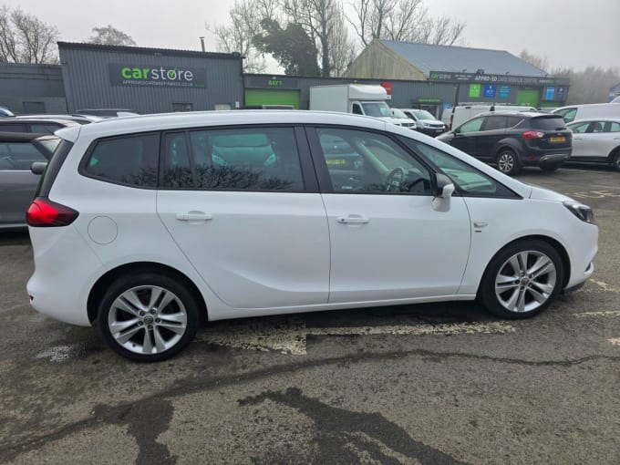 2025 Vauxhall Zafira Tourer