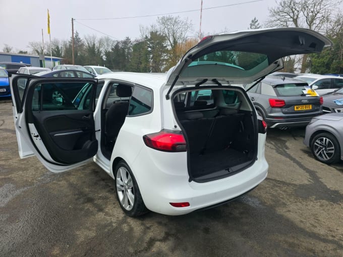 2025 Vauxhall Zafira Tourer