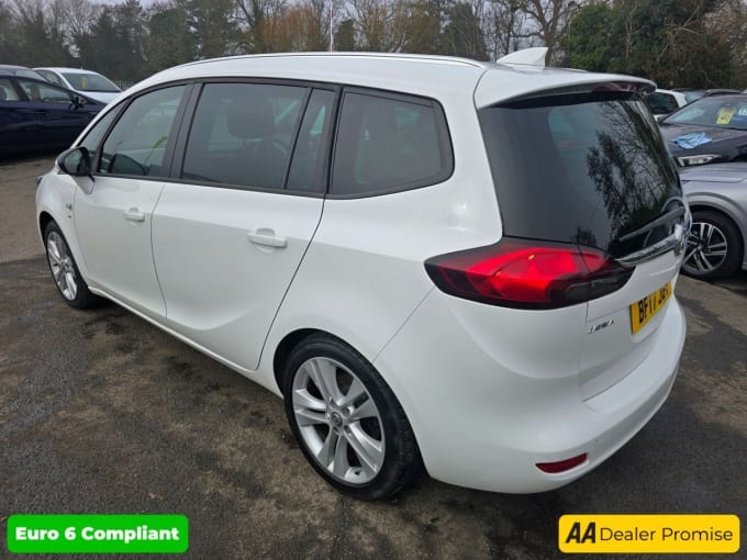 2025 Vauxhall Zafira Tourer