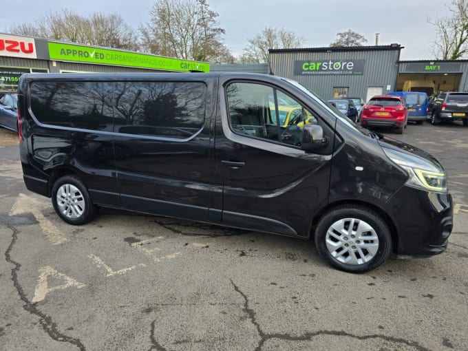 2025 Renault Trafic