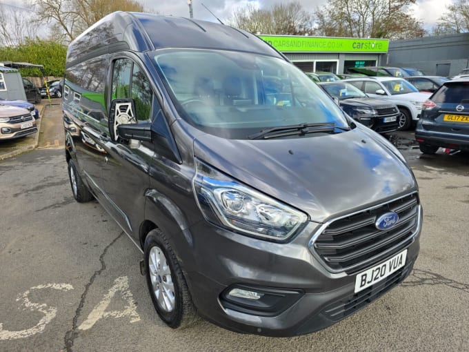 2025 Ford Transit Custom