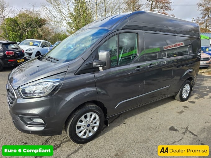 2025 Ford Transit Custom