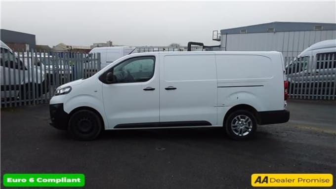 2025 Vauxhall Vivaro