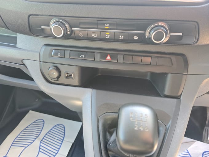 2025 Vauxhall Vivaro