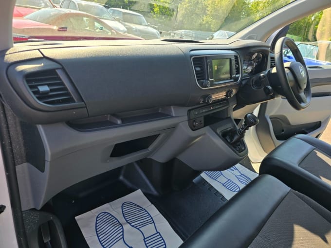 2025 Vauxhall Vivaro