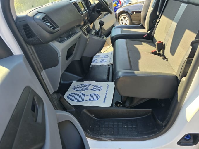 2025 Vauxhall Vivaro
