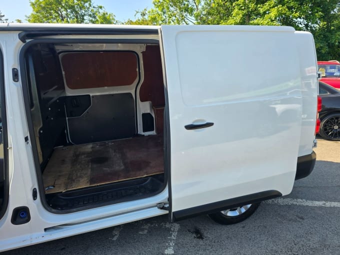 2025 Vauxhall Vivaro