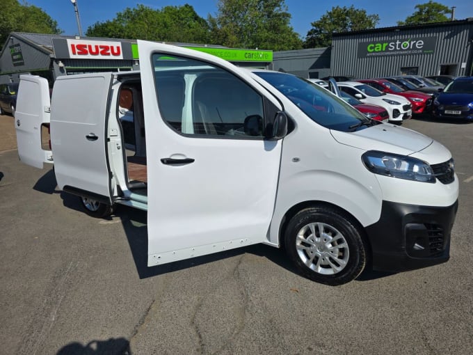 2025 Vauxhall Vivaro