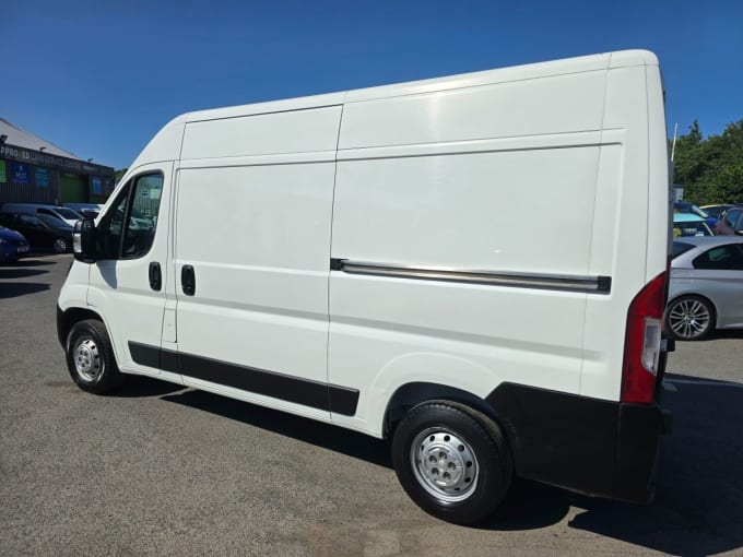 2025 Peugeot Boxer