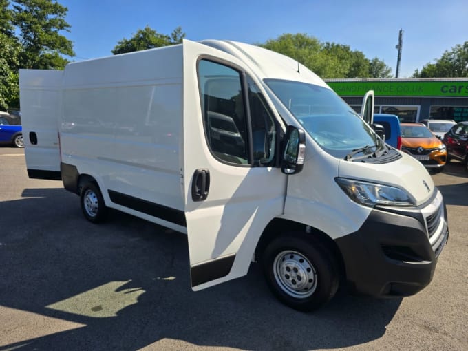 2025 Peugeot Boxer