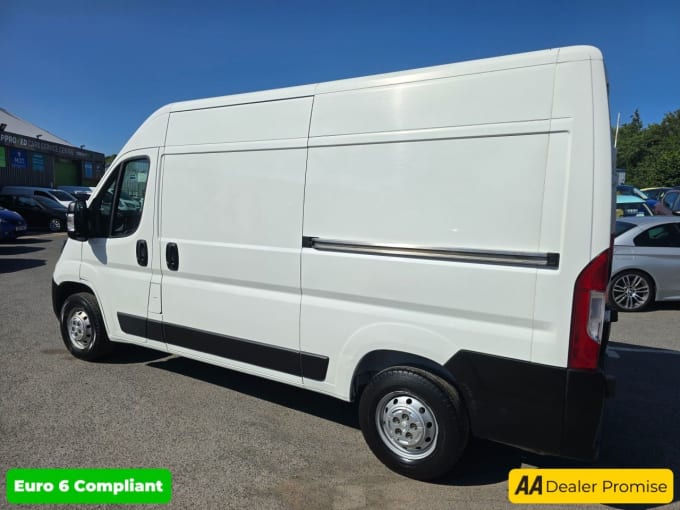 2025 Peugeot Boxer