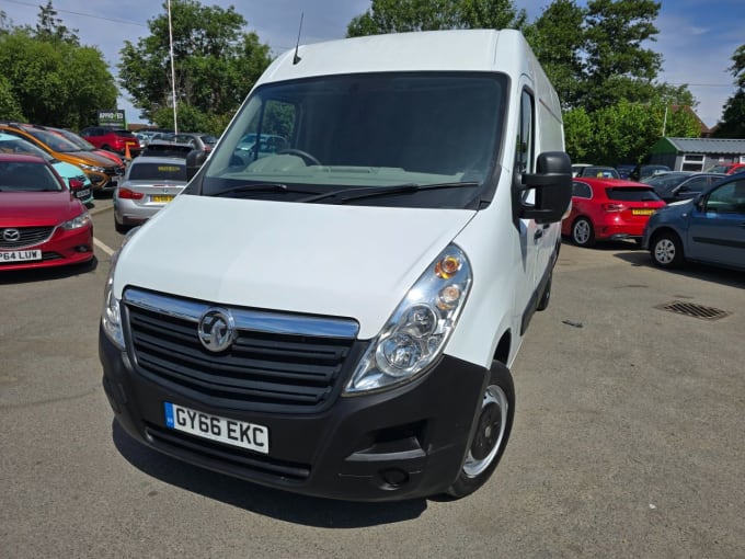 2025 Vauxhall Movano