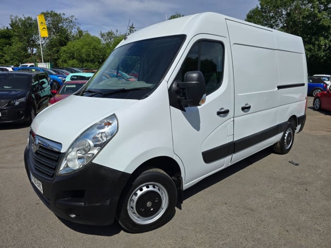 2025 Vauxhall Movano
