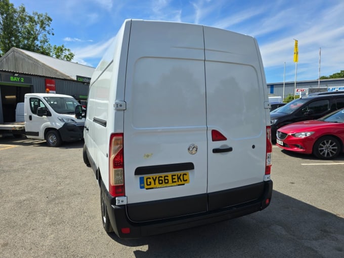 2025 Vauxhall Movano