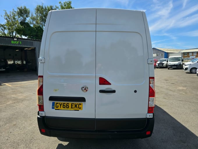 2025 Vauxhall Movano