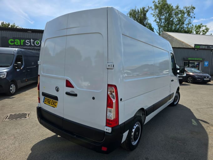 2025 Vauxhall Movano