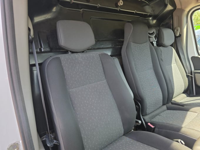 2025 Vauxhall Movano