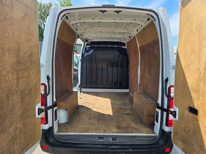 2025 Vauxhall Movano