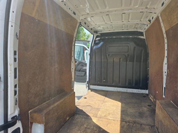 2025 Vauxhall Movano