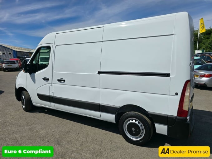 2025 Vauxhall Movano