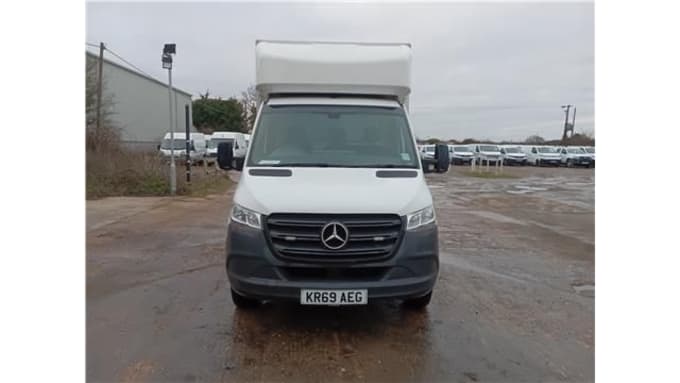 2025 Mercedes-benz Sprinter