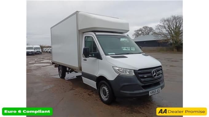 2025 Mercedes-benz Sprinter